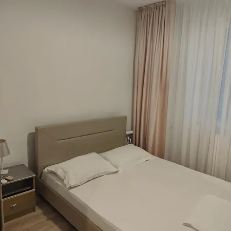 Teofana Apartamento *